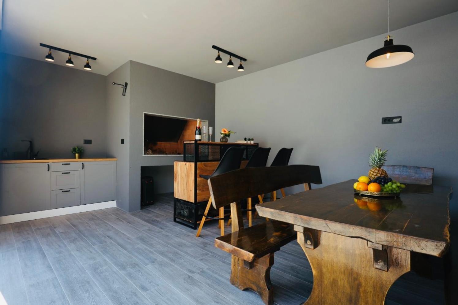Holiday Home Tia Split Eksteriør bilde